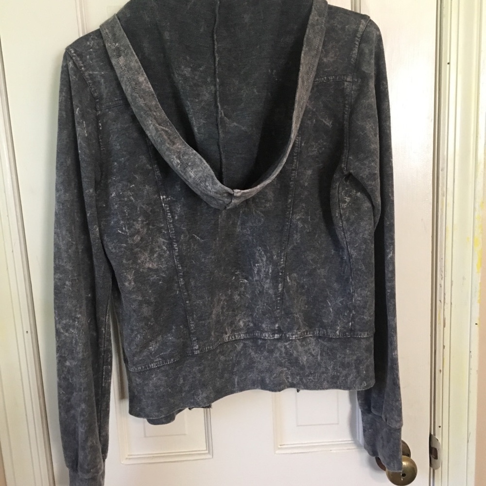 Threads Lightweight Button-up Jacket - Picture 2 of 4